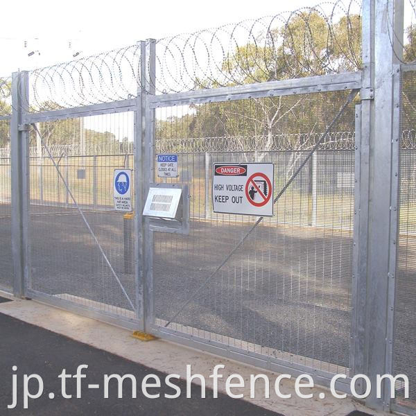 358 MESH FENCING GATE